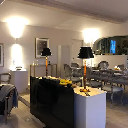 Villa De Luxe Proche De La